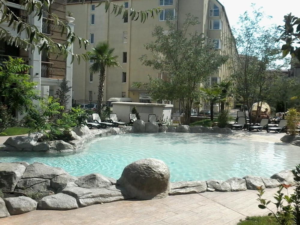 Фото Harmony Suites