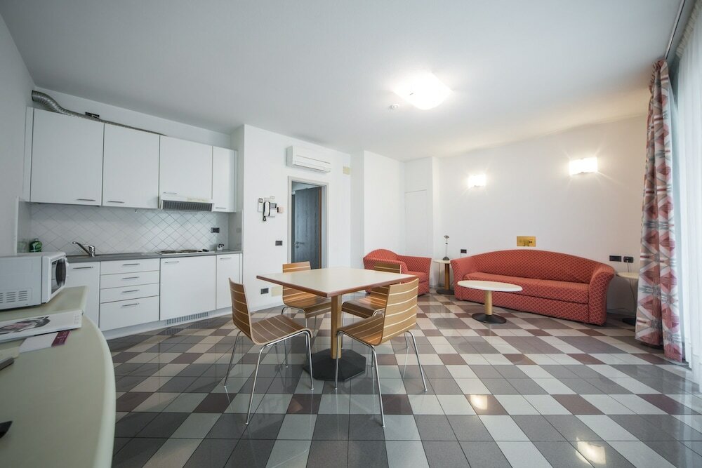 Фото Piazzi House