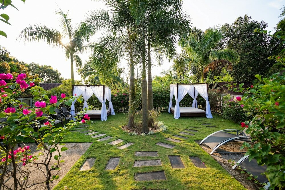 Фото Stone Wood Resort