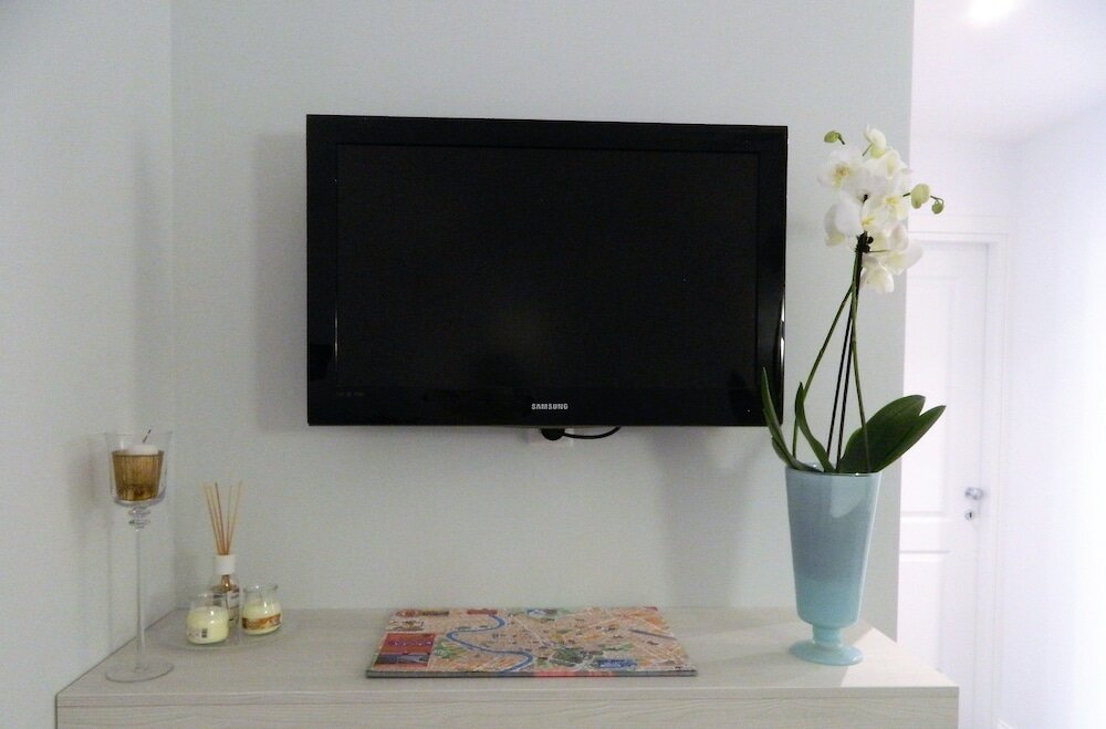 Фото Eighty Four Luxury Rooms