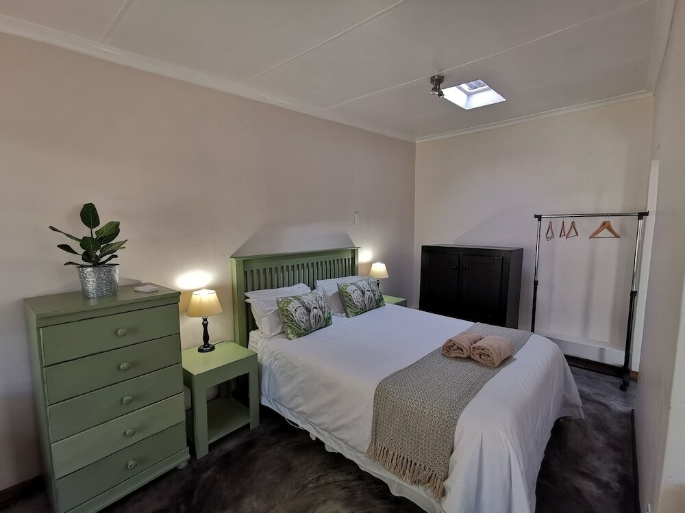 Фото The Hillside House