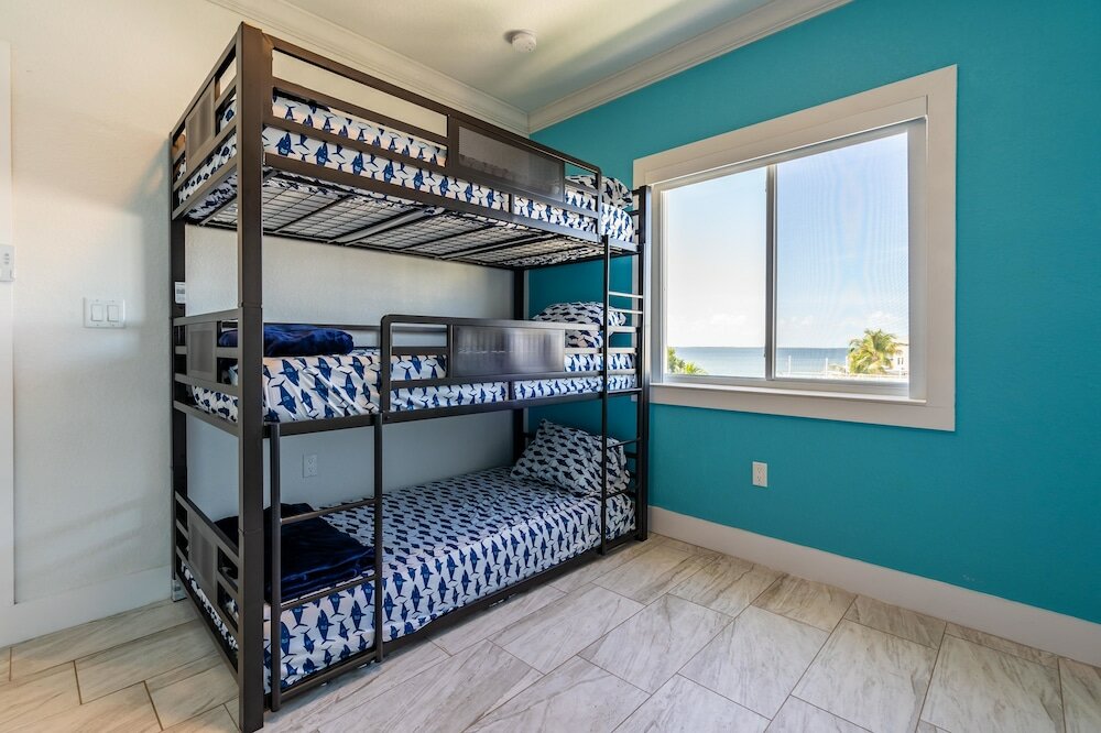 Фото Brand New Key Largo Home