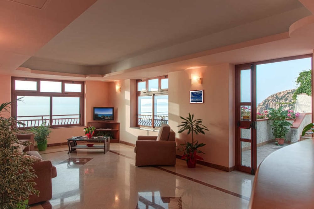 Фото Hotel Corallo Calavà