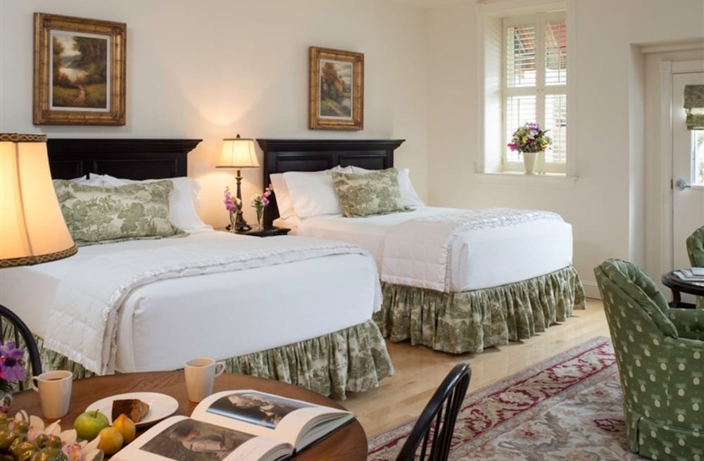 Фото Belfast Bay Inn