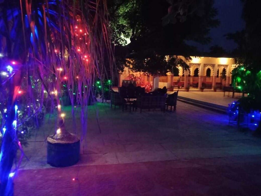 Фото Bassi Fort Palace