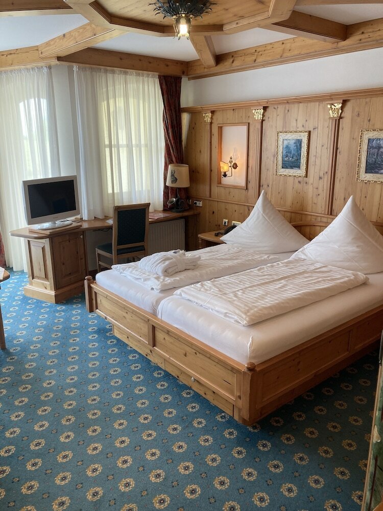 Фото Schloss Hotel Holzrichter