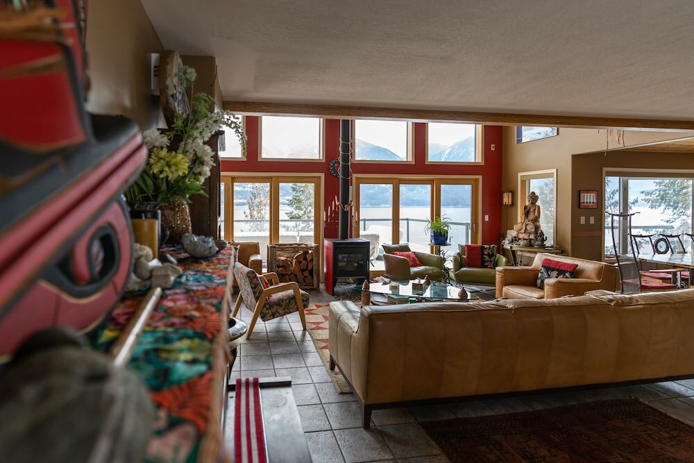 Фото The Sentinel