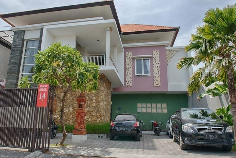 Гостиница RedDoorz @ Tukad Asahan в Денпасаре