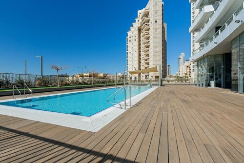 Гостиница Nat 600 Beach-Luxury Appartment в Нетании