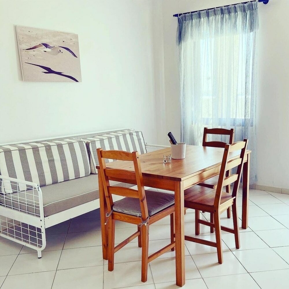 Фото Spanos Apartments