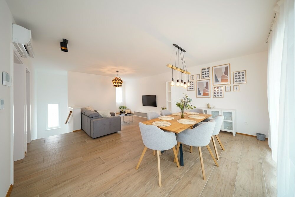 Фото SunAdria Apartments