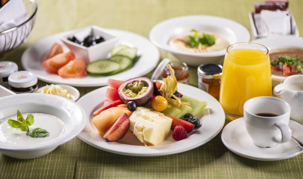 Фото AlRayyan Hotel Doha, Curio Collection by Hilton