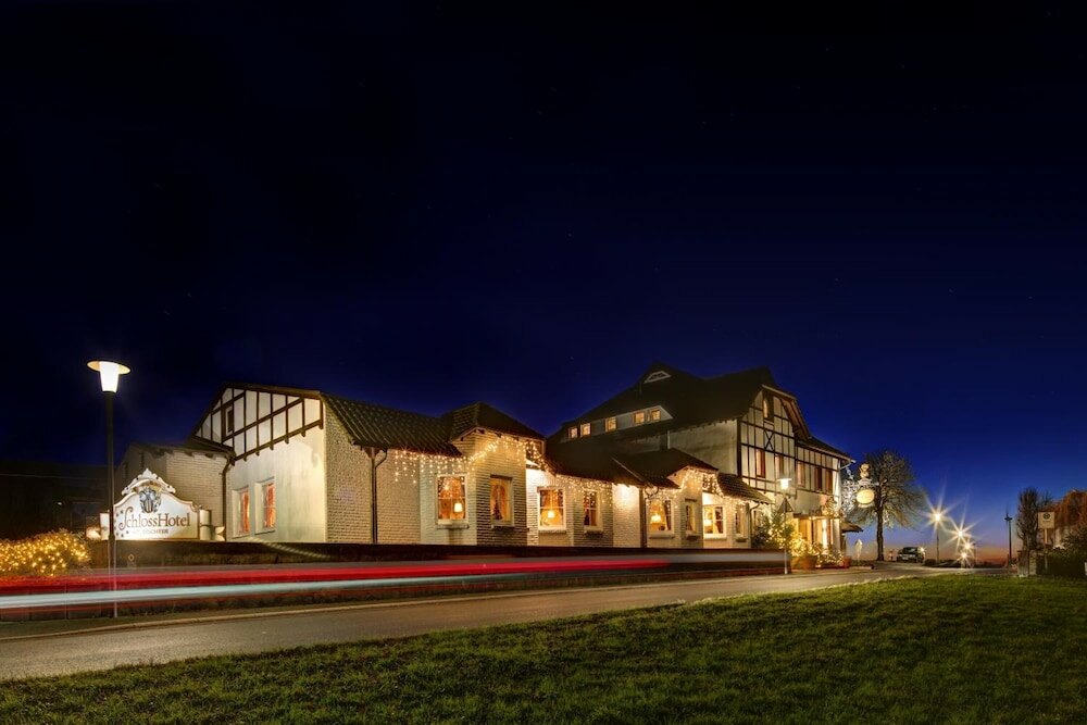Фото Schloss Hotel Holzrichter