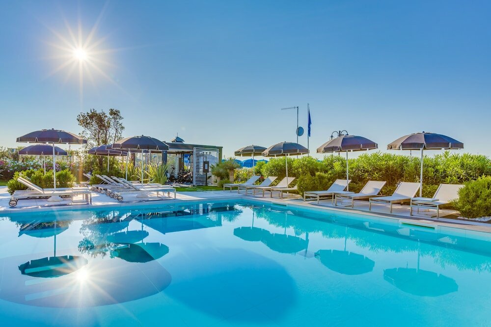 Фото Hotel Mariver