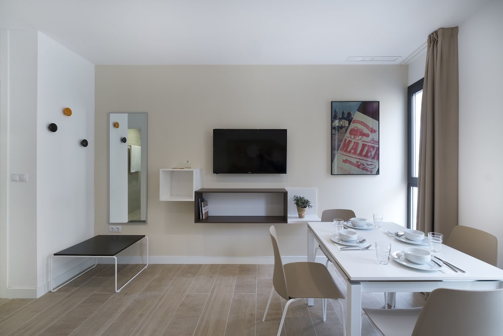 Фото Apartamentos Maier