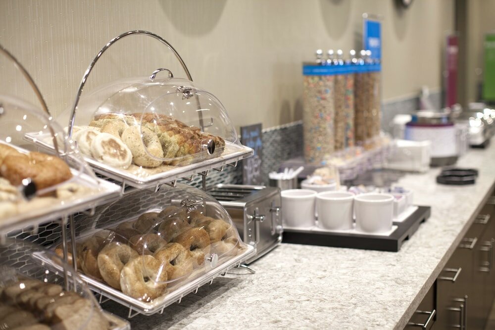 Фото Hampton Inn & Suites Downtown St. Paul