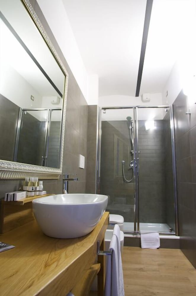 Фото Tenuta Borgo Santa Cecilia