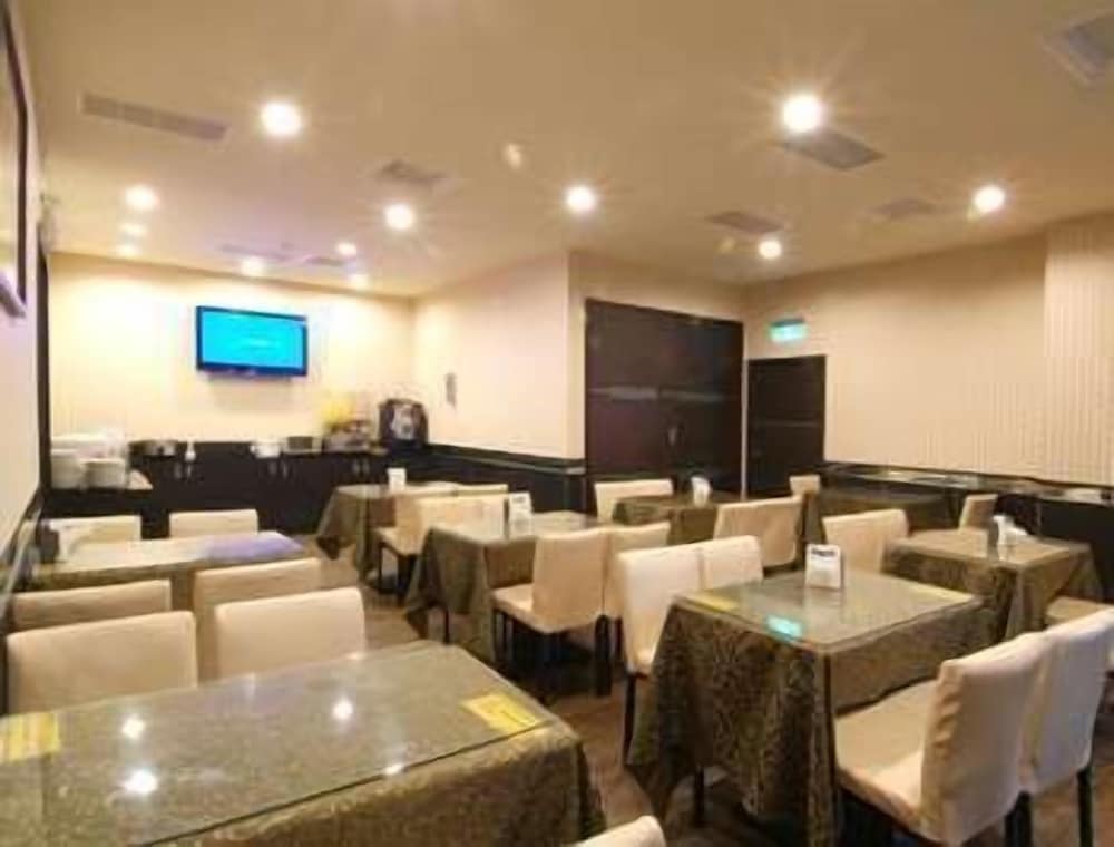 Фото Left Bank Hotel