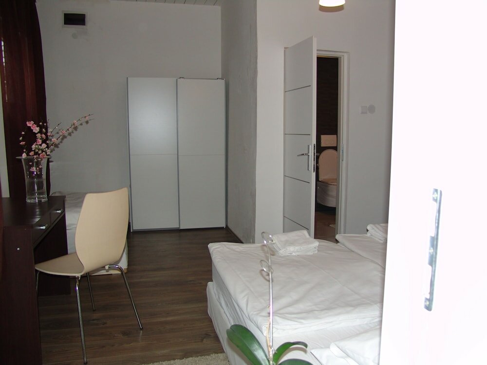 Фото Отель Maksimir