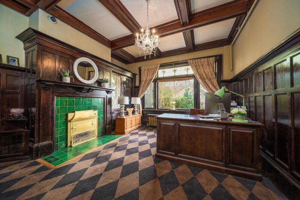 Фото Dashwood Manor Seaside Bed & Breakfast