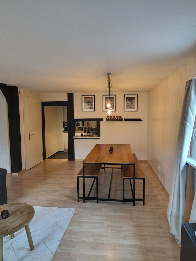 Фото Stylish Apartment in the Heart of Zug by Airhome