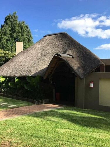 Внешний вид отеля B at Home Guesthouse Piet Retief в Мкхондо, фото 5