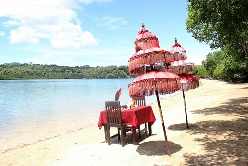 Гостиница White Sandy Beach Menjangan