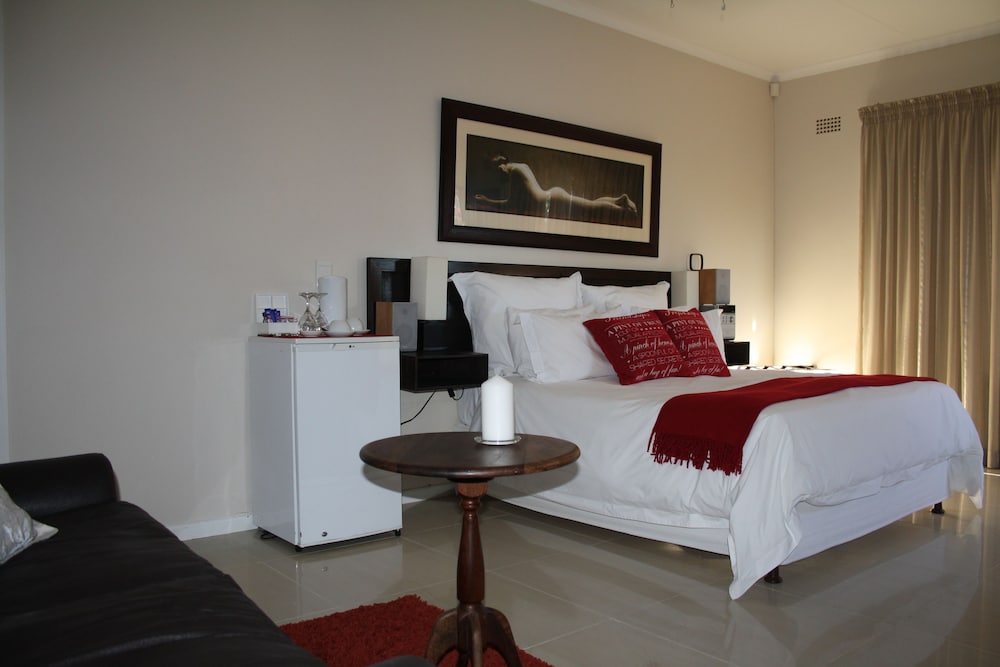 Фото O'Hannas B&b and Self Catering