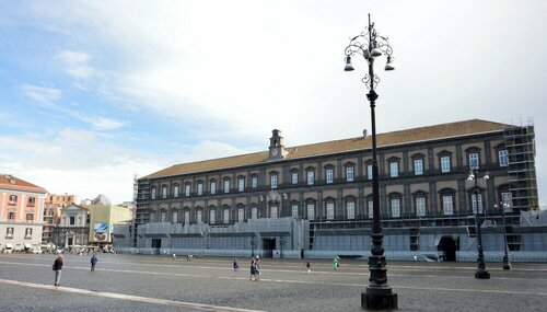 Гостиница Relais Piazza del Plebiscito в Неаполе