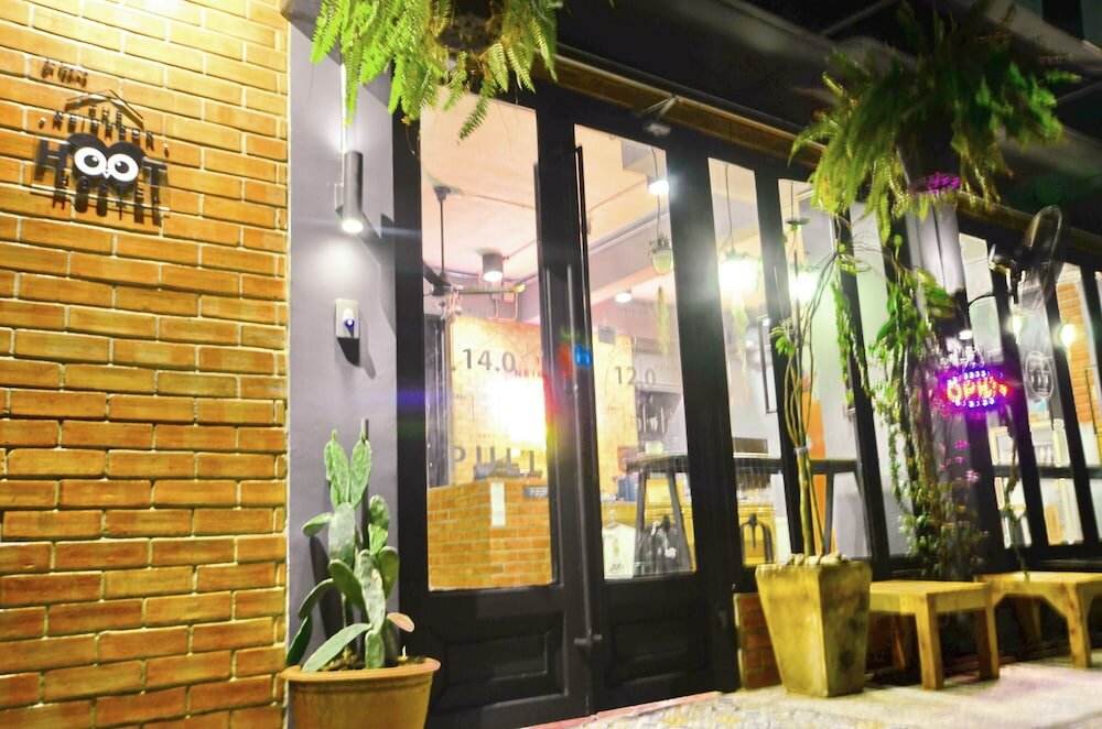 Фото The Neighbor Hoot Hostel & Cafe