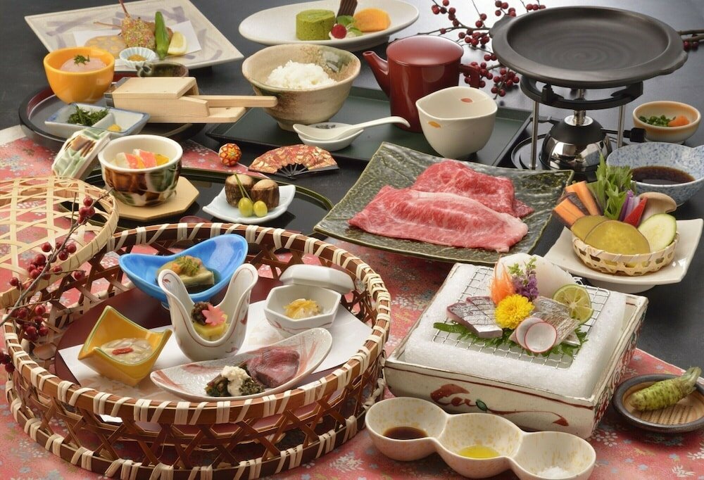 Фото Atami Korakuen Hotel