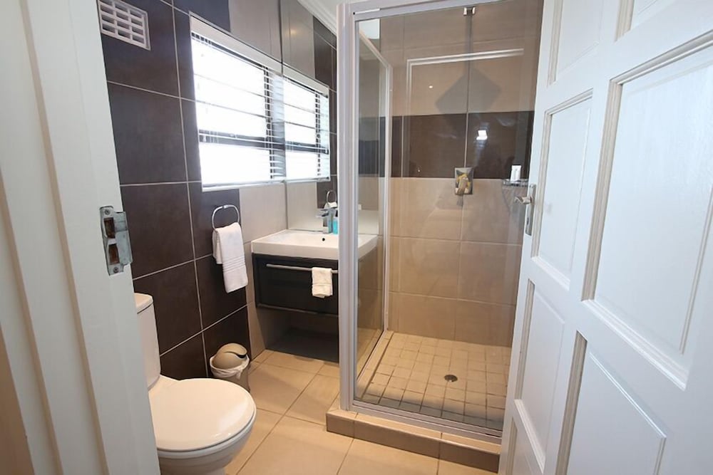 Фото The Paralian