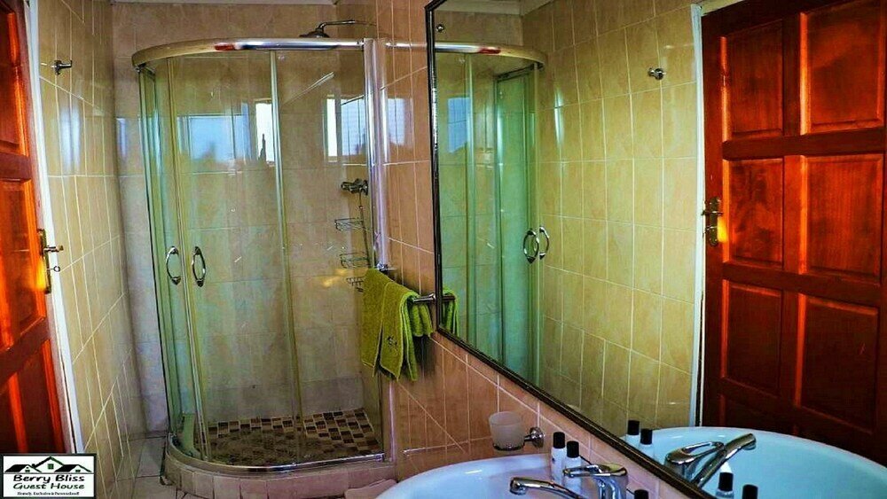 Фото Berry Bliss Guest House