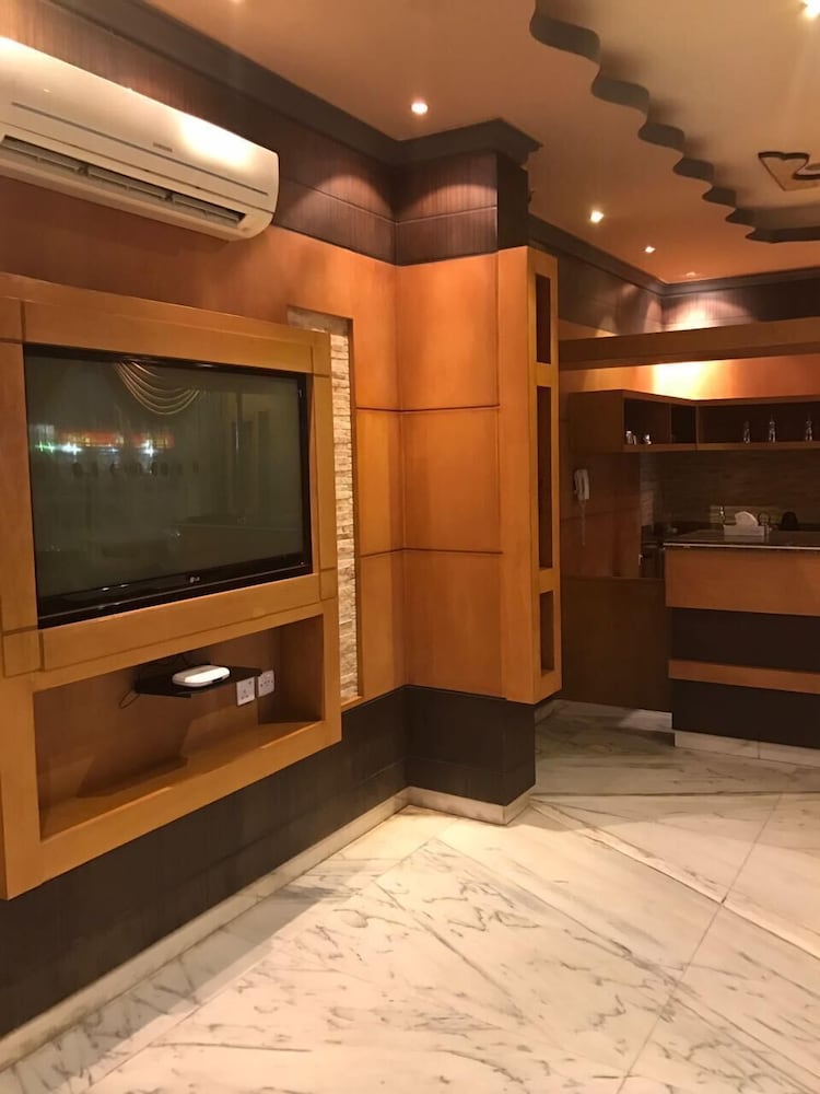 Фото Taleen AlQuds 2 hotel apartments