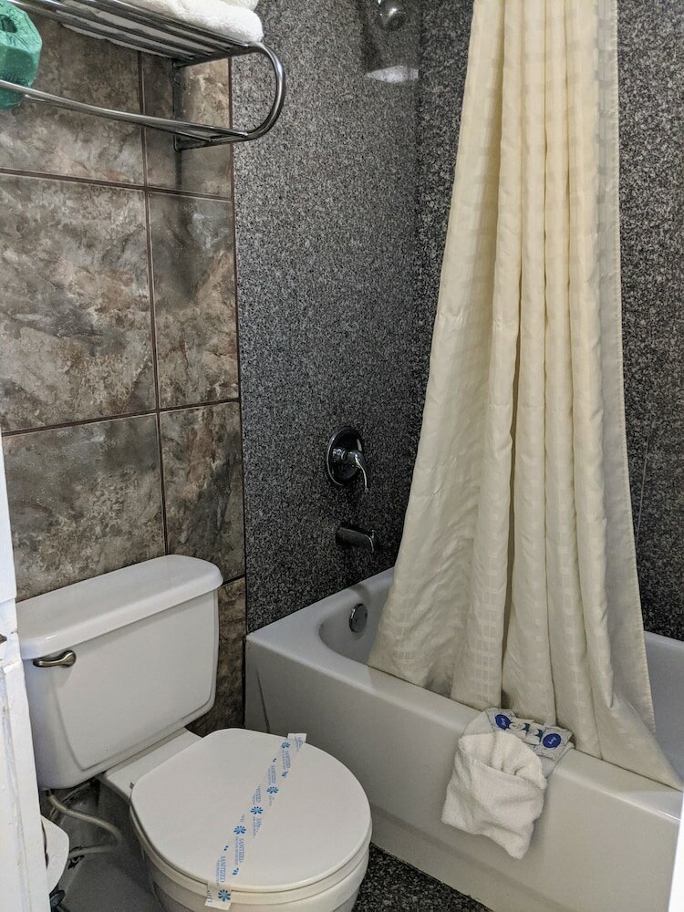 Фото Lake Houma Inn