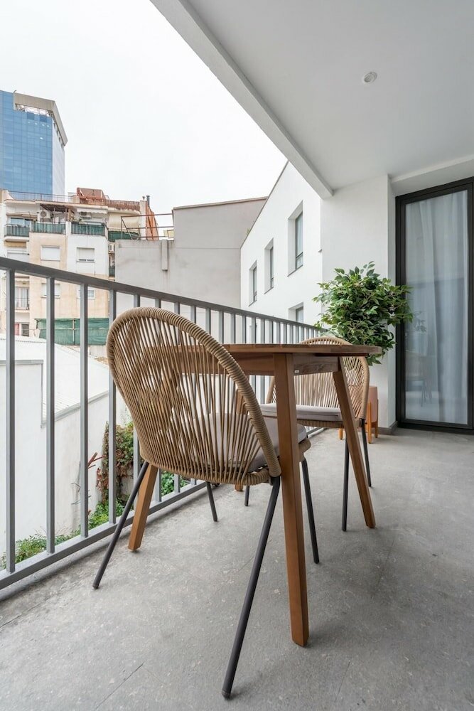 Фото Limehome Barcelona Rector Triadó