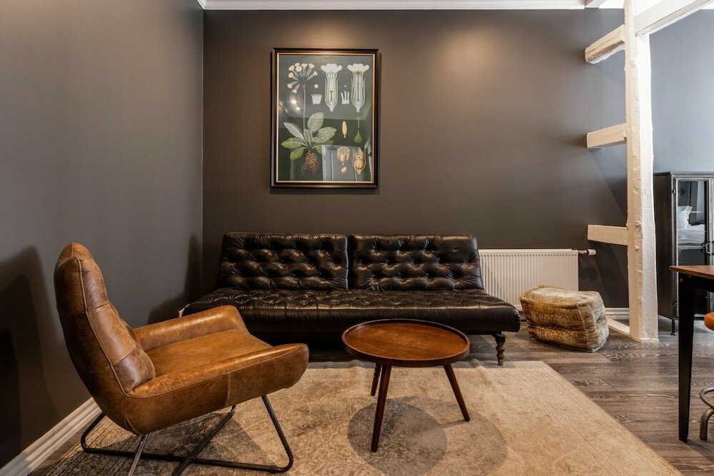 Фото Vintage Hotel Apartments