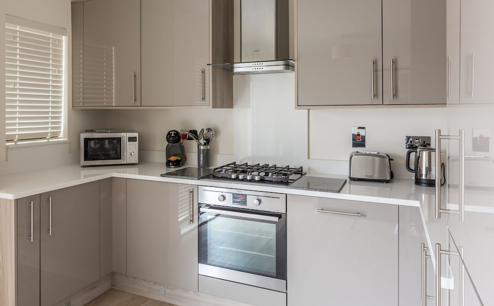 Фото The Heights at Athena Court