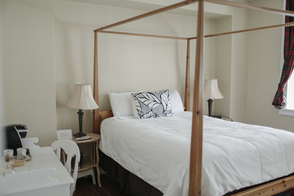 Фото Beekman Arms Hotel