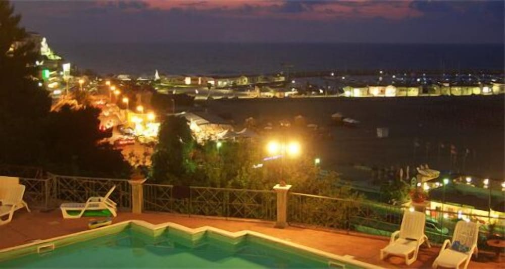 Фото Hotel Piccolo Paradiso