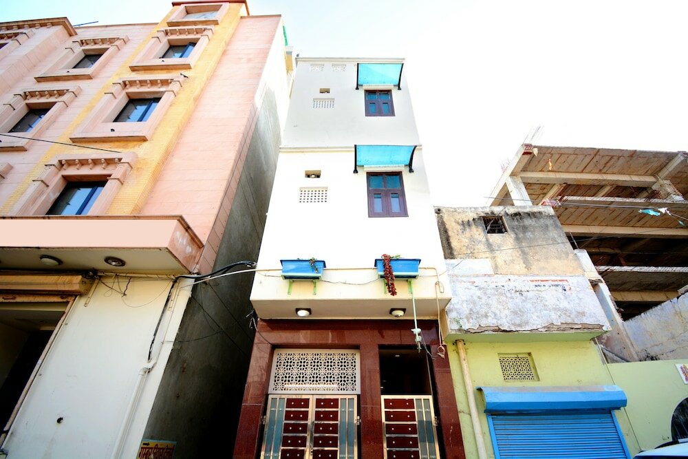 Фото Oyo 8361 Leela Residency