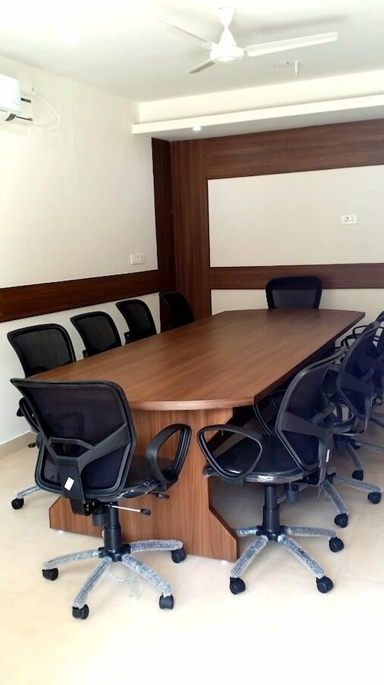 Фото Hotel Apple Park