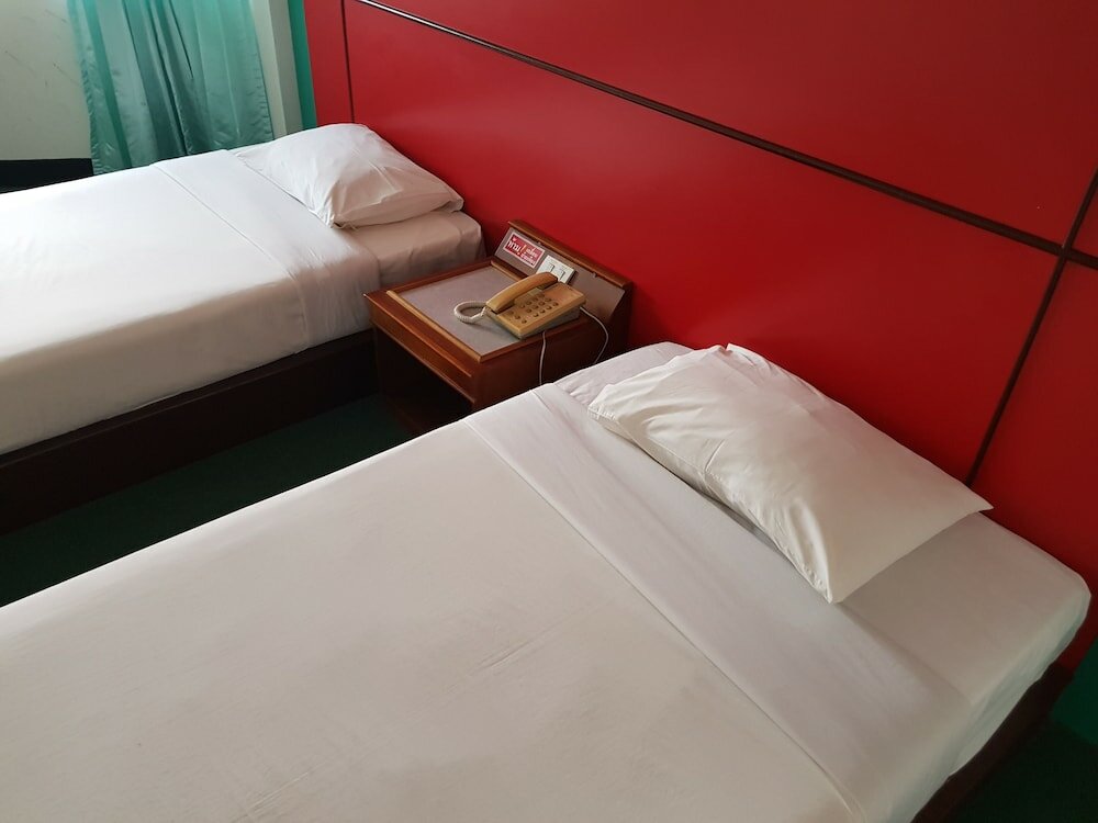 Фото Golden Grand Hotel