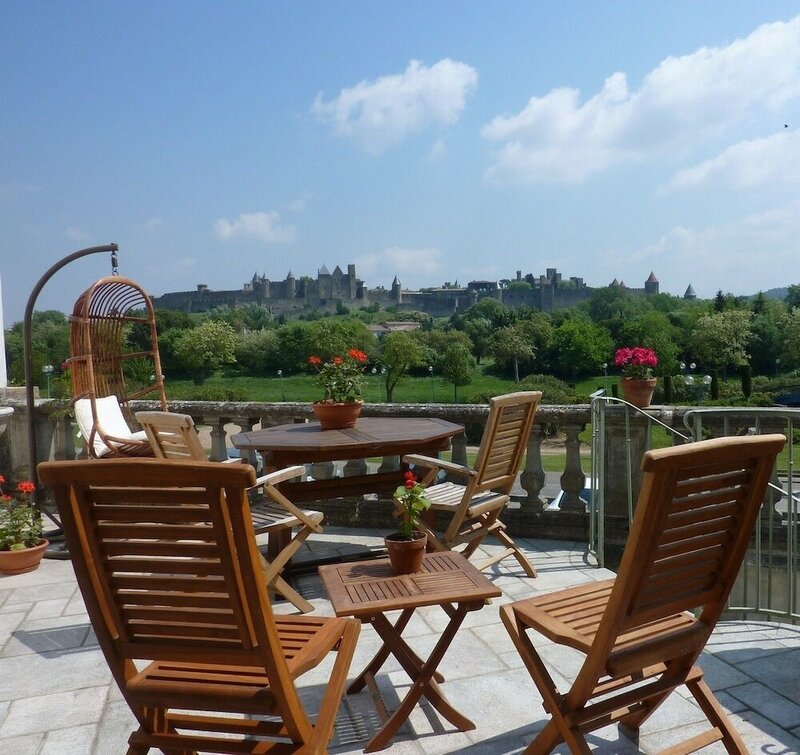 Гостиница Carcassonne Guest House в Каркассоне