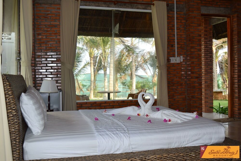 Фото Suoi Hong Resort
