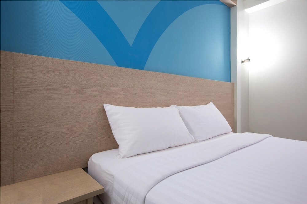 Фото Hop Inn Hotel Aseana City Manila