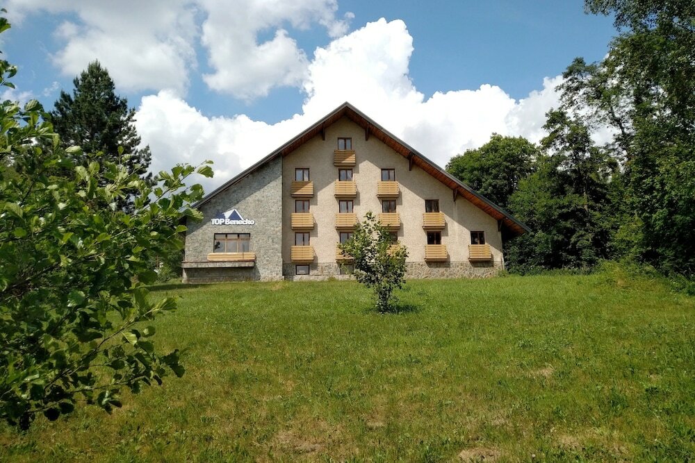 Фото ProFamily Top Benecko