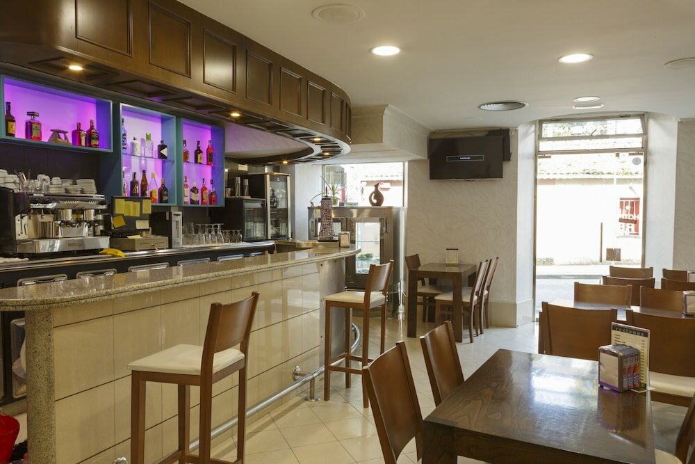 Фото Hotel Restaurante Elisardo