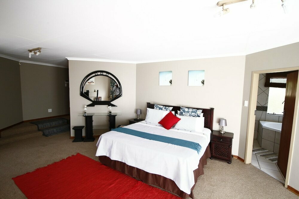 Hotel Waterfall Guesthouse, Earth, photo