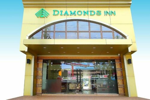 Гостиница Diamonds Inn в Мандалае